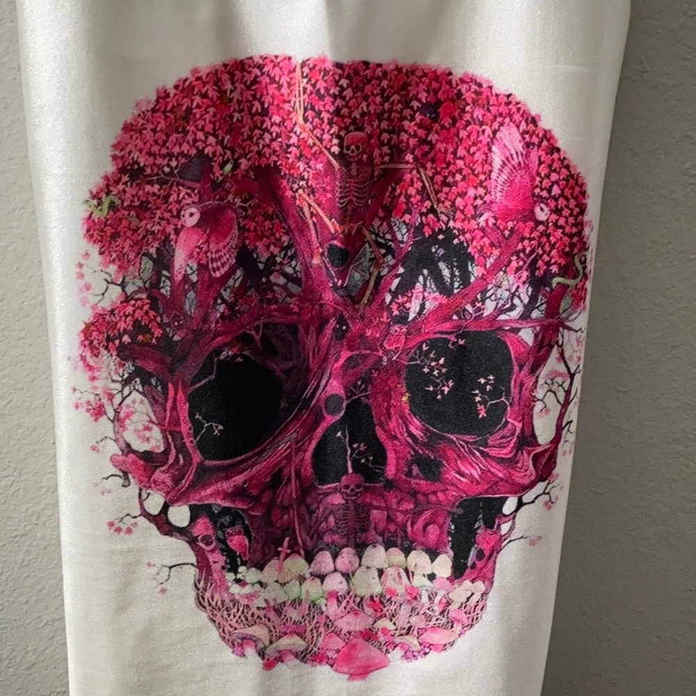 Pink Skull Flowers flowy silky tank